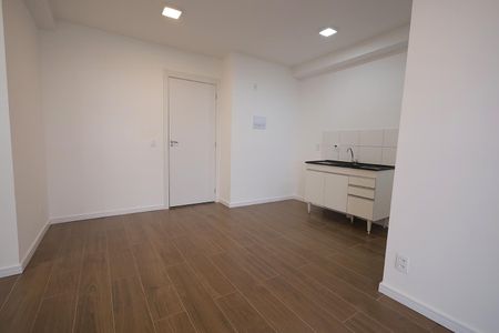 Apartamento para alugar com 41m², 2 quartos e 1 vaga Apartamento para alugar com 41m², 2 quartos e 1 vagaSala/Cozinha