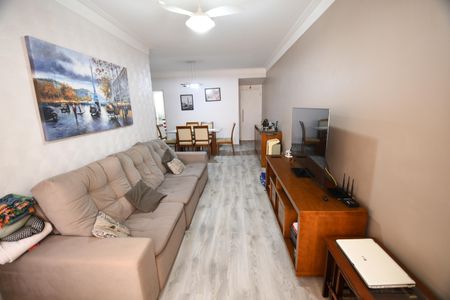 Sala de apartamento à venda com 3 quartos, 107m² em Centro, Campinas