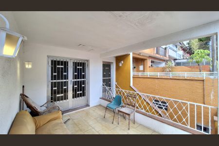 Varanda de casa à venda com 3 quartos, 143m² em Pompeia, São Paulo