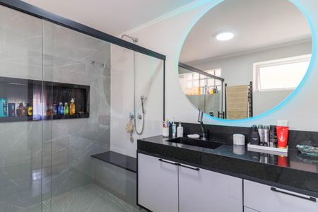 Casa à venda com 250m², 3 quartos e 3 vagas Casa à venda com 250m², 3 quartos e 3 vagasBanheiro da Suíte