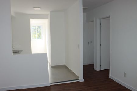 Apartamento para alugar com 2 quartos, 52m² em Jardim de Lourdes, Embu das Artes