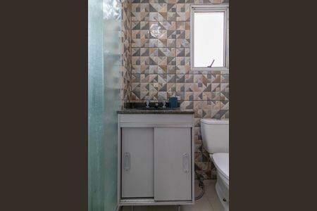 Apartamento à venda com 65m², 3 quartos e 1 vaga Apartamento à venda com 65m², 3 quartos e 1 vagaBanheiro