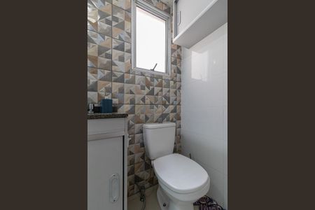 Apartamento à venda com 65m², 3 quartos e 1 vaga Apartamento à venda com 65m², 3 quartos e 1 vagaBanheiro