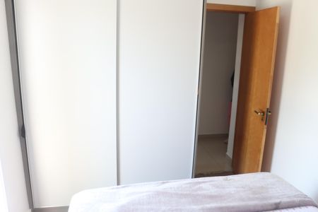 Apartamento à venda com 60m², 2 quartos e 2 vagasSuíte 1