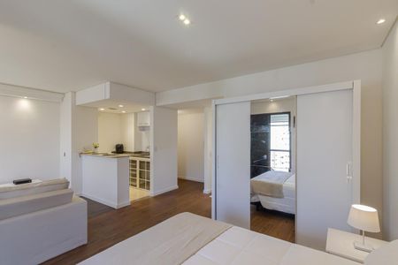 Quarto de kitnet/studio à venda com 1 quarto, 39m² em Indianópolis, São Paulo