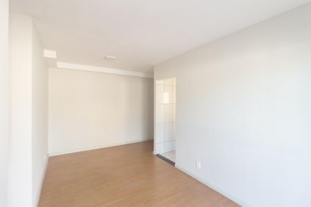 Sala de apartamento para alugar com 3 quartos, 55m² em Campo Grande, Rio de Janeiro