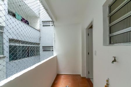 Apartamento à venda com 61m², 2 quartos e 1 vaga Apartamento à venda com 61m², 2 quartos e 1 vagaÁrea de Serviço