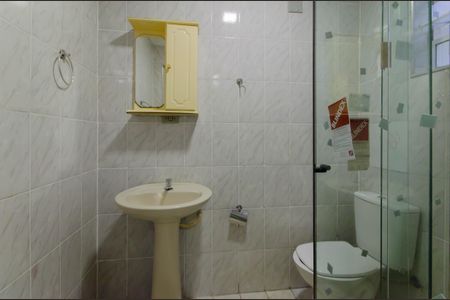 Banheiro Social de apartamento para alugar com 1 quarto, 59m² em Liberdade, São Paulo