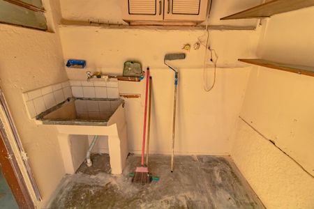 Casa à venda com 110m², 2 quartos e 1 vaga