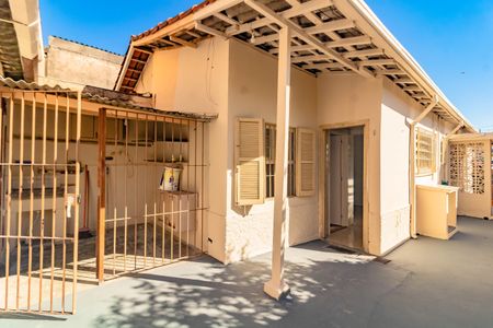 Casa à venda com 110m², 2 quartos e 1 vaga