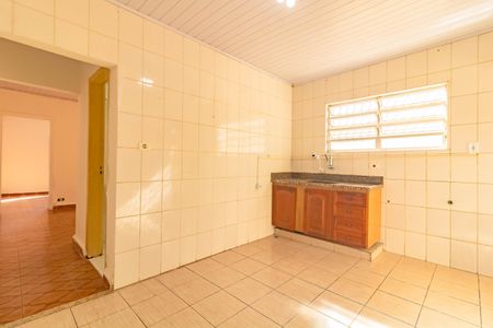 Casa à venda com 110m², 2 quartos e 1 vaga