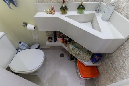 Casa de condomínio para alugar com 55m², 2 quartos e 2 vagas Casa de condomínio para alugar com 55m², 2 quartos e 2 vagasLavabo