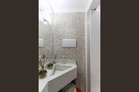 Casa de condomínio para alugar com 55m², 2 quartos e 2 vagas Casa de condomínio para alugar com 55m², 2 quartos e 2 vagasLavabo