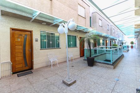 Casa de condomínio para alugar com 55m², 2 quartos e 2 vagas Casa de condomínio para alugar com 55m², 2 quartos e 2 vagasÁrea comum