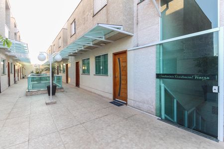 Casa de condomínio para alugar com 55m², 2 quartos e 2 vagas Casa de condomínio para alugar com 55m², 2 quartos e 2 vagasÁrea comum