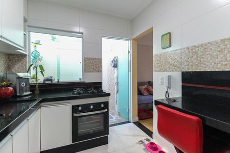 Casa de condomínio para alugar com 55m², 2 quartos e 2 vagas Casa de condomínio para alugar com 55m², 2 quartos e 2 vagasCozinha