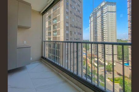 Varanda de apartamento para alugar com 2 quartos, 52m² em Alphaville Empresarial, Barueri