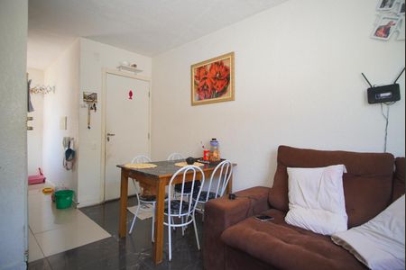 Sala de apartamento à venda com 2 quartos, 40m² em Santa Rosa de Lima, Porto Alegre