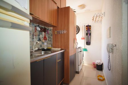 Cozinha de apartamento à venda com 2 quartos, 40m² em Santa Rosa de Lima, Porto Alegre