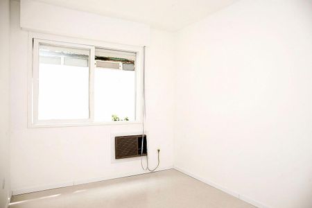 Quarto de apartamento à venda com 1 quarto, 62m² em Petrópolis, Porto Alegre