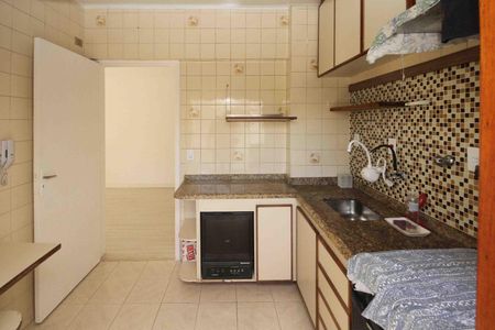 Apartamento à venda com 62m², 2 quartos e 1 vaga Apartamento à venda com 62m², 2 quartos e 1 vagaCozinha