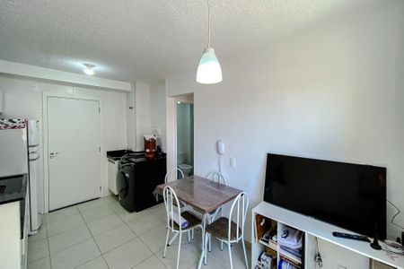 Apartamento à venda com 32m², 2 quartos e sem vaga Apartamento à venda com 32m², 2 quartos e sem vagaSala