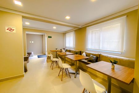 Apartamento à venda com 32m², 2 quartos e sem vagaÁrea comum - Salão de festas