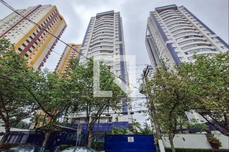 Apartamento para alugar com 88m², 3 quartos e 2 vagas Apartamento para alugar com 88m², 3 quartos e 2 vagasFachada