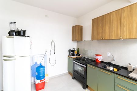 Cozinha de apartamento à venda com 2 quartos, 53m² em Santana, Porto Alegre