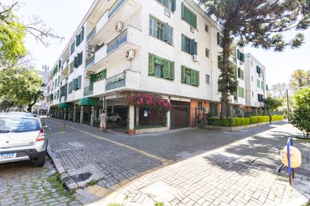 Apartamento à venda com 53m², 2 quartos e 1 vaga Apartamento à venda com 53m², 2 quartos e 1 vagaFachada