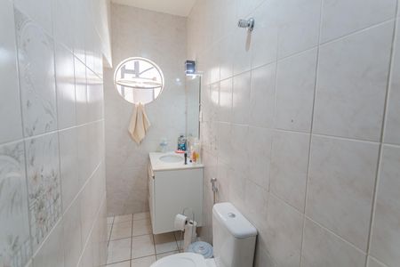 Casa à venda com 180m², 4 quartos e 1 vagaBanheiro da Suíte