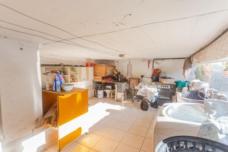 Casa à venda com 180m², 4 quartos e 1 vagaÁrea de Serviço