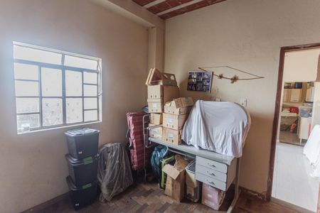 Casa à venda com 180m², 4 quartos e 1 vagaQuarto da Casa dos Fundos