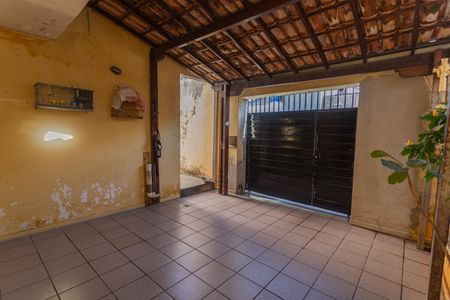 Casa à venda com 180m², 4 quartos e 1 vagaGaragem