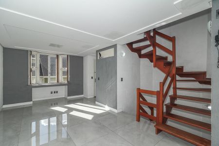 Sala de casa de condomínio à venda com 3 quartos, 167m² em Vila Jardim, Porto Alegre