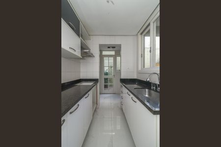 Casa de condomínio à venda com 167m², 3 quartos e 2 vagasCozinha