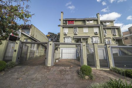 Casa de condomínio à venda com 167m², 3 quartos e 2 vagasFachada