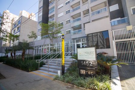 Apartamento à venda com 62m², 2 quartos e 1 vagaFachada e portaria