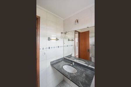Apartamento à venda com 75m², 3 quartos e 2 vagas Apartamento à venda com 75m², 3 quartos e 2 vagasBanheiro da Suíte