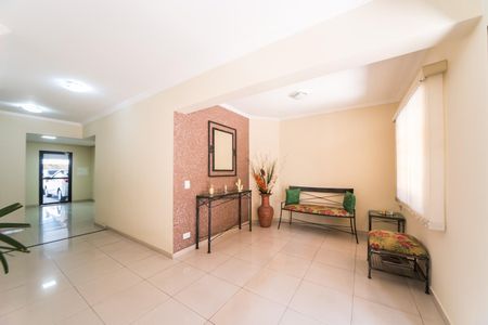 Apartamento à venda com 75m², 3 quartos e 2 vagas Apartamento à venda com 75m², 3 quartos e 2 vagasHall de entrada