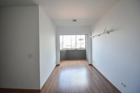 Apartamento à venda com 75m², 3 quartos e 2 vagas Apartamento à venda com 75m², 3 quartos e 2 vagasSala