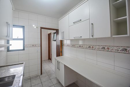 Apartamento à venda com 75m², 3 quartos e 2 vagas Apartamento à venda com 75m², 3 quartos e 2 vagasCozinha