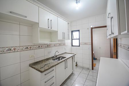 Apartamento à venda com 75m², 3 quartos e 2 vagas Apartamento à venda com 75m², 3 quartos e 2 vagasCozinha