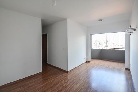 Sala de apartamento à venda com 3 quartos, 75m² em Jardim Olavo Bilac, São Bernardo do Campo