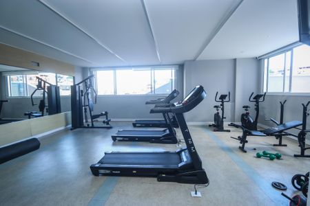 Apartamento à venda com 41m², 2 quartos e 1 vaga Apartamento à venda com 41m², 2 quartos e 1 vagaÁrea comum - Academia