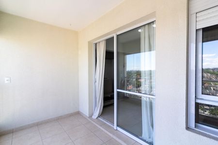 Apartamento à venda com 47m², 1 quarto e 1 vaga Apartamento à venda com 47m², 1 quarto e 1 vagaVaranda
