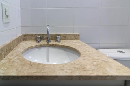 Apartamento à venda com 47m², 1 quarto e 1 vaga Apartamento à venda com 47m², 1 quarto e 1 vagaBanheiro da Suíte