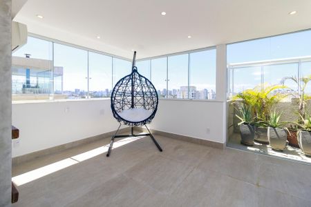 Apartamento para alugar com 285m², 3 quartos e 3 vagas Apartamento para alugar com 285m², 3 quartos e 3 vagasCobertura