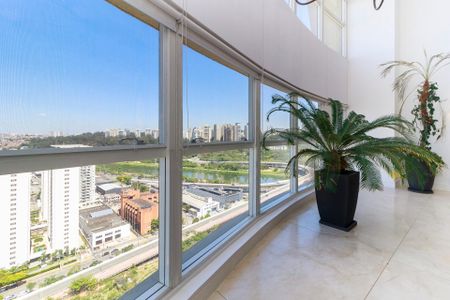 Apartamento para alugar com 285m², 3 quartos e 3 vagas Apartamento para alugar com 285m², 3 quartos e 3 vagasSala