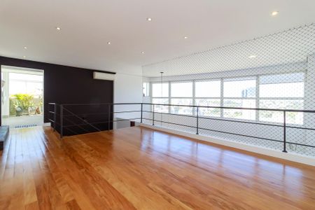 Apartamento para alugar com 285m², 3 quartos e 3 vagas Apartamento para alugar com 285m², 3 quartos e 3 vagasMezanino